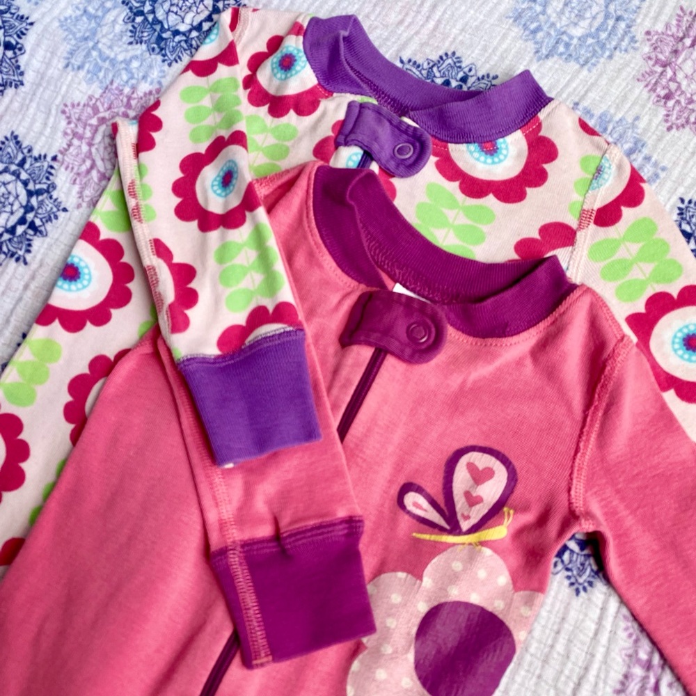 EUC Hanna Andersson Baby/Infant Girls’ Zip Sleepers, Set of 2, 60/70